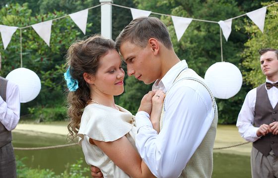 Telewizja Polska sprzedaje za granicę „Wojenne dziewczyny”, „Komisję morderstw”, „Wyklętego” i „Dwie korony”