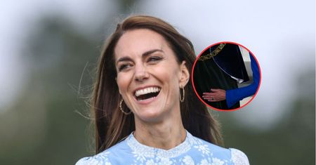 Kate publicznie klepnęła męża w pośladki. Ekspert komentuje
