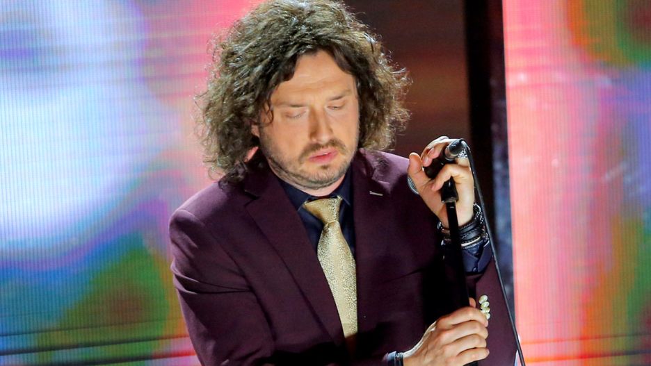 scena z: Piotr Cugowski, fot. Podlewski/AKPA
60. KFPP Opole 2023, 60. KFPP Opole 2023 w TVP - koncerty, 60. KFPP Opole 2023 w TVP - sobota, festiwal, koncert, Krajowy Festiwal Piosenki Polskiej, Krajowy Festiwal Piosenki Polskiej Opole 2023, Opole, piosenkarz, tvp, wokalista, Piotr Cugowski