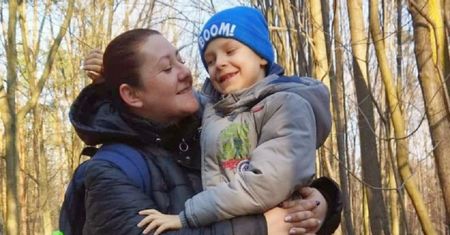 Motornicza zobaczyła płaczącą kobietę. To stało się potem