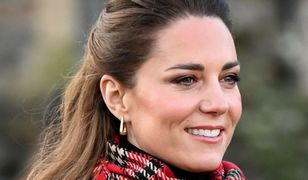 Księżna Kate udziela porad królowej Elżbiecie II. Mają własną linię telefoniczną