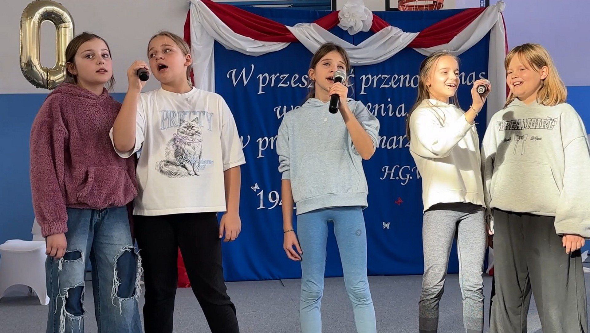 Jubileusz SP 1 w Nowogrodzie Bobrzańskim