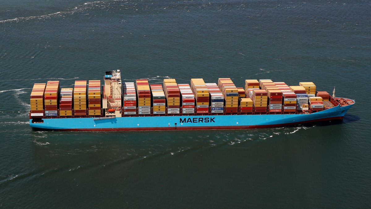 Maersk zawiesza rejsy przez Morze Czerwone
