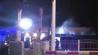 Warszawa: Pożar blaszanego baraku na terenie zakładu PKP Olszynka Grochowska