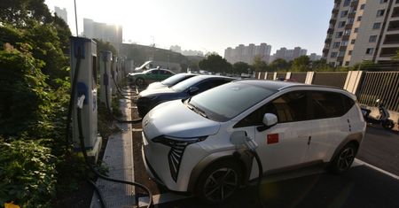 Chiny mają problem po boomie na elektryki. Szykują nowy podatek