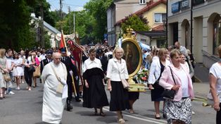 Procesje Bożego Ciała w Skierniewicach spotkały się przy ołtarzu