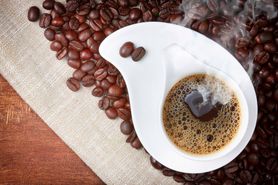 Kawa z tłuszczem dodaje energii i hamuje łaknienie. Powinny ją pić osoby aktywne fizycznie (WIDEO)