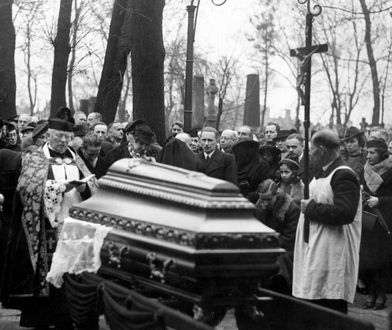 Podwójne życie Bolesława Leśmiana. Wielki skandal na pogrzebie