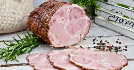 Baleron - kalorie i wartości odżywcze, produkcja, zastosowanie w kuchni