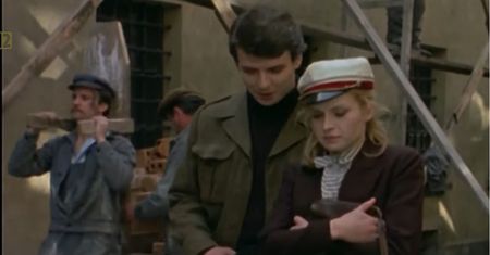 Serial "Dom" oglądała cała Polska. Co z niego pamiętamy dzisiaj?