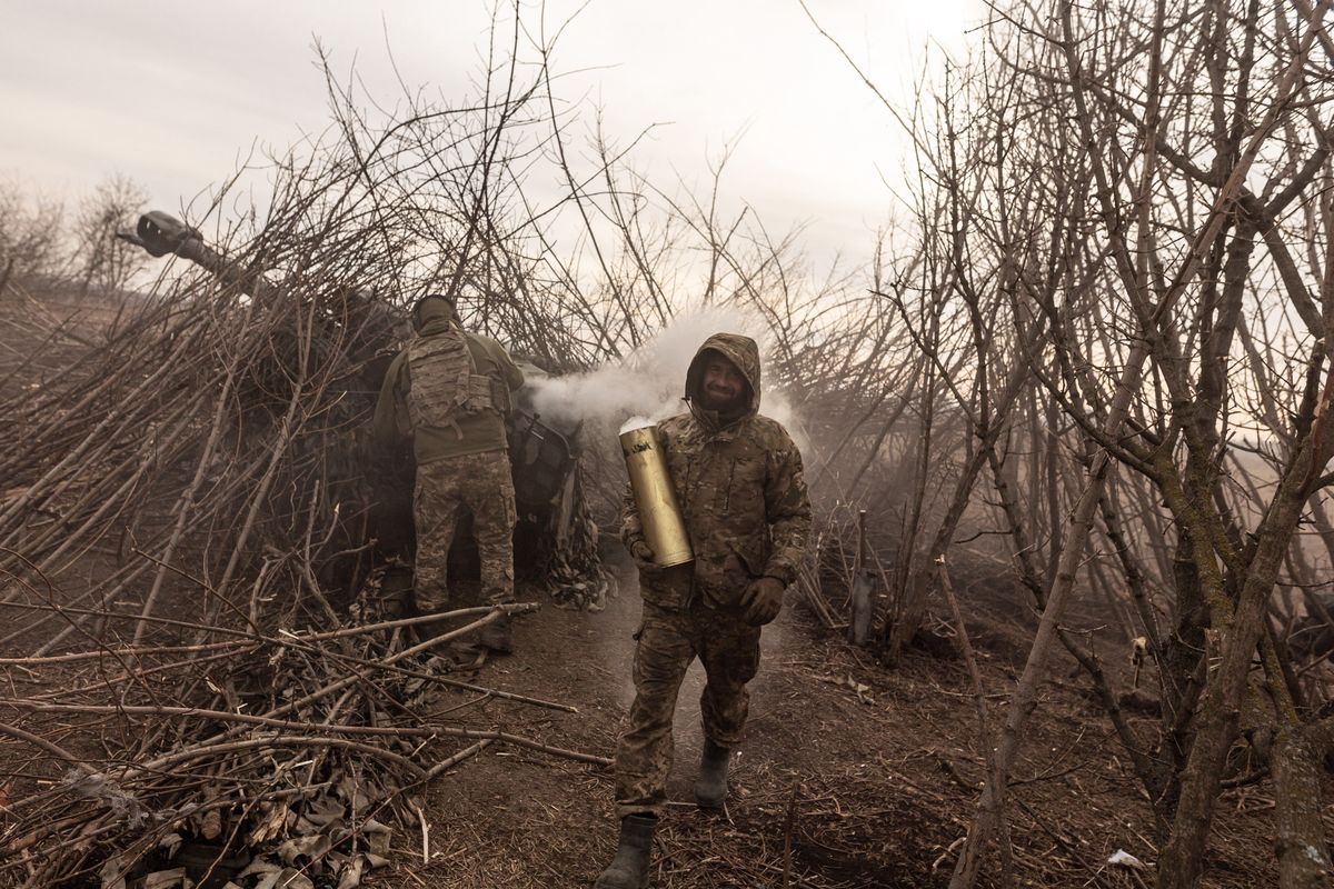 Ukraińscy artylerzyści w sektorze bachmuckim