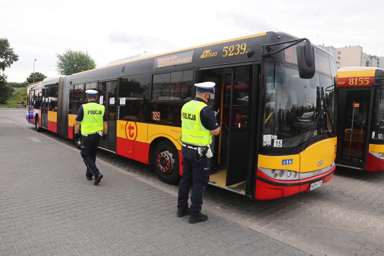 Nowe zasady epidemiczne w środkach transportu zbiorowego