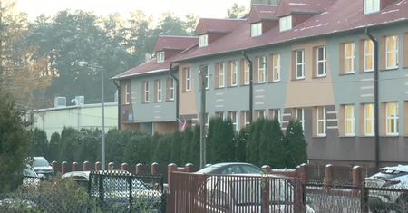 Zatrzymano 18-latka, który ranił nożem trzy osoby w szkole w Kadzidle