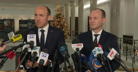 Sejm w ekspresowym tempie przyjął rządowy projekt budżetu na 2022 rok. Odrzucono wszystkie poprawki opozycji
