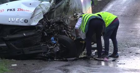 18 osób rannych w zderzeniu autobusu z samochodem ciężarowym w miejscowości Konotop w woj. zachodniopomorskim