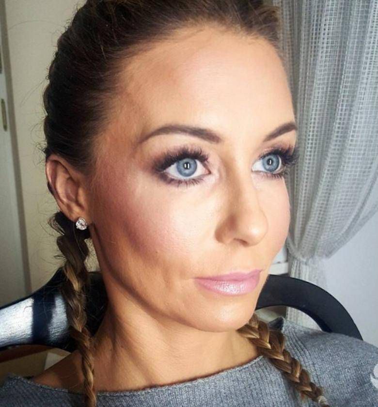 Małgorzata Rozenek z warkoczami