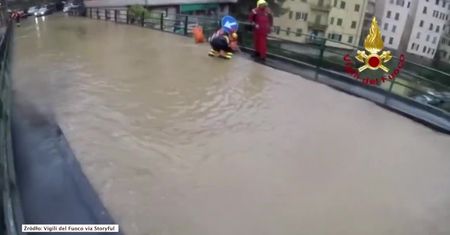 Obfite opady deszczu doprowadziły do wielu podtopień na północy Włoch
