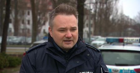 Kobieta, która rzuciła dzieckiem o asfalt trafiła na 3 miesiące do aresztu. Grozi jej nawet dożywocie