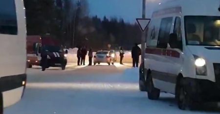 Awaryjne lądowanie samolotu w Chanty-Mansyjsku. Jeden z pasażerów próbował wymusić zmianę kursu