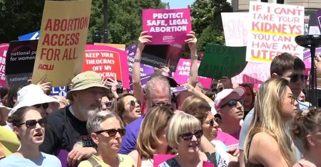 Przeciwnicy zaostrzenia prawa aborcyjnego demonstrowali przed Sądem Najwyższym w Waszyngtonie