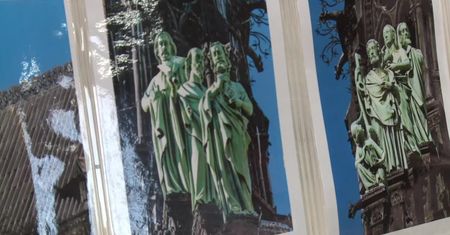 Wystawa rzeźb z dachu katedry Notre-Dame