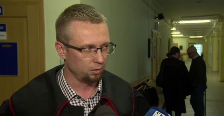 Nie znali się, “Wojtas” odrąbał ofierze rękę maczetą. Usłyszał wyrok za zabójstwo