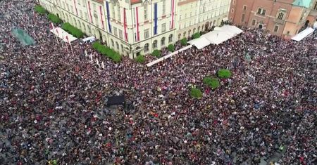 Rekordowe Hey Joe na wrocławskim rynku. Zagrało prawie 7,5 tysiąca gitarzystów