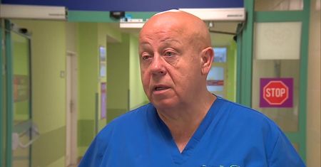 17-letni pacjent zadał pielęgniarce trzy ciosy nożem