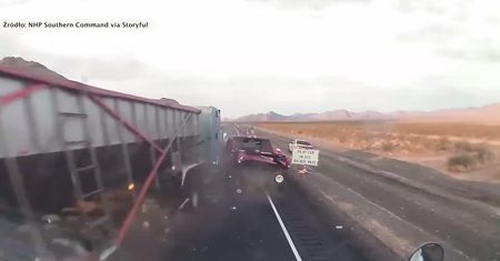Tragiczny wypadek w stanie Nevada. W wyniku zderzenia rozpędzonej ciężarówki z czterema autami zmarły dwie osoby