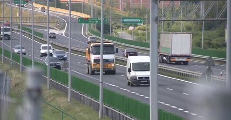 Ojciec z 6-letnim synem jechali na rowerach ekspresówką. Sprawa trafi do sądu