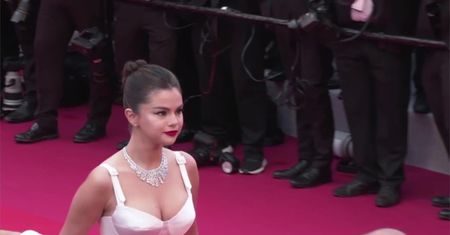 Selena Gomez ogłosiła własną linię makijażową Rare Beauty