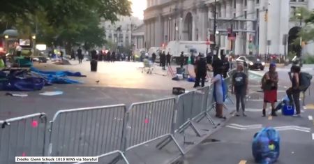 Obozowisko “Occupy City Hall” w Nowym Jorku uprzątnięte przez policję