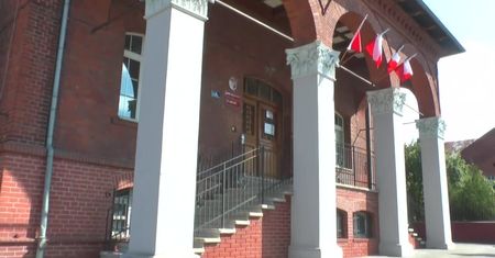 Koronawirus w sądzie w Bartoszycach. 14 osób na kwarantannie