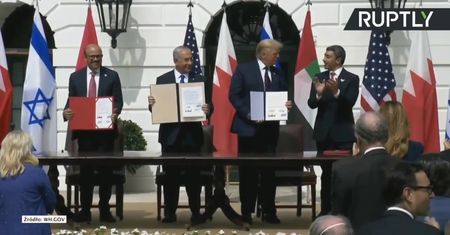 Historyczne porozumienia podpisane. Izrael normalizuje stosunki z Bahrajnem i Zjednoczonymi Emiratami Arabskimi