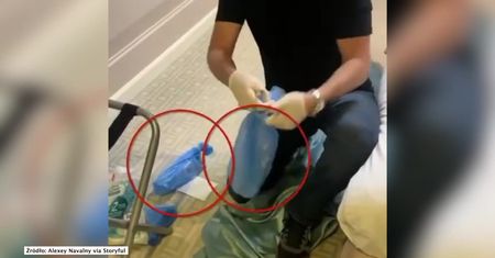 Ślady nowiczoka odnalezione w pokoju hotelowym A. Nawalnego w Tomsku