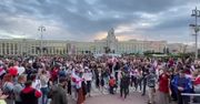 Protesty na Białorusi nie ustają. Władze znów wyłączyły internet, do akcji wkroczył OMON