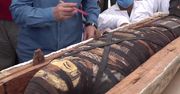 Archeolodzy odkryli 2500-letnie sarkofagi pod Gizą. Niektóre mumie są zachowane w doskonałym stanie