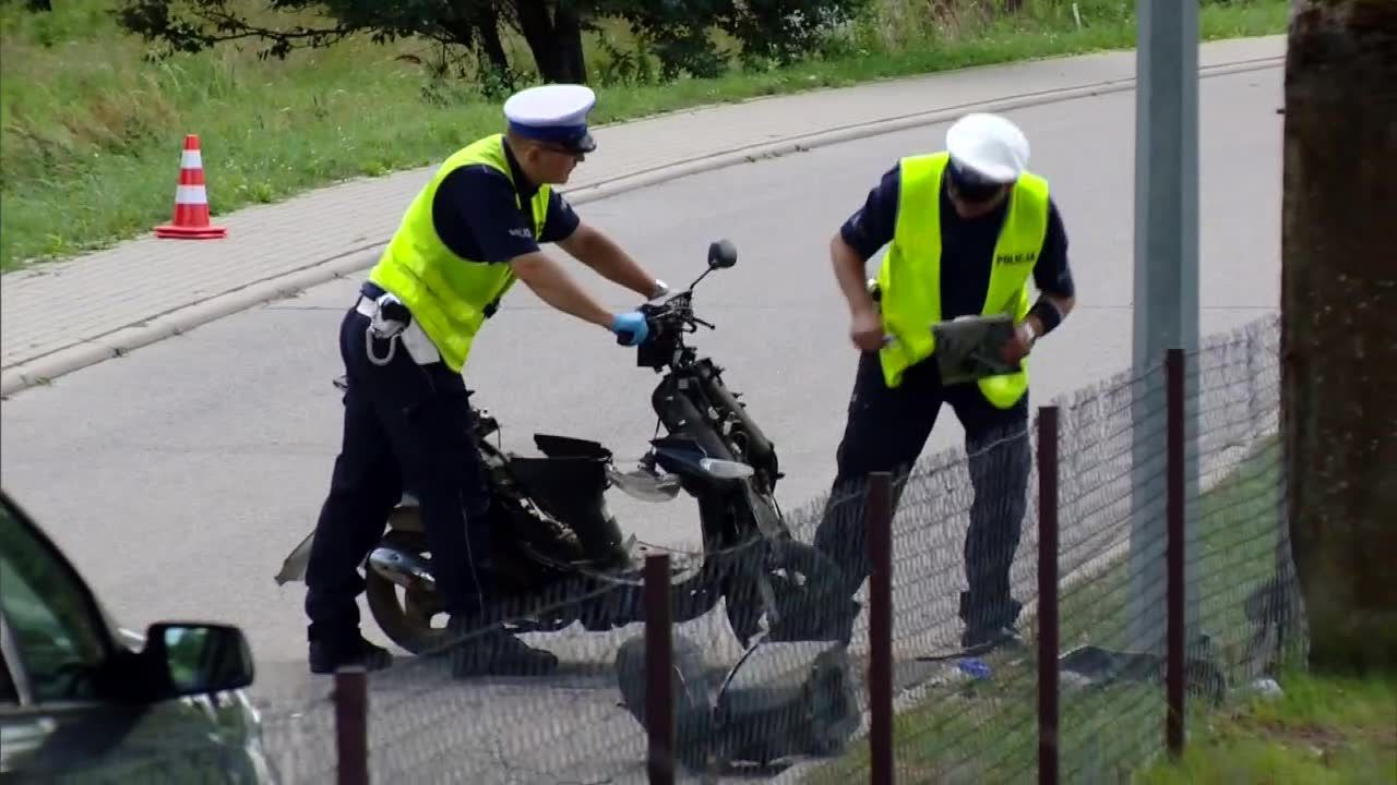 Motorowerzysta uderzył w latarnię pod Giżyckiem. Helikopter zabrał nieprzytomnego kierowcę do szpitala