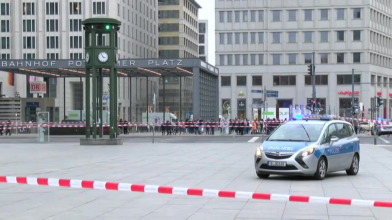 Podejrzany pakunek w centrum Berlina, policja zamknęła plac Poczdamski