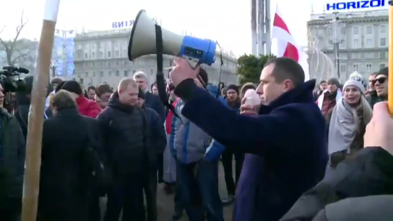 Demonstracje w Mińsku przeciwko możliwemu zbliżeniu z Rosją