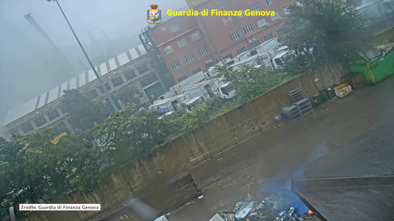 Nowe, niepublikowane nagranie momentu, w którym zawalił się wiadukt w Genui. W katastrofie zginęły 43 osoby