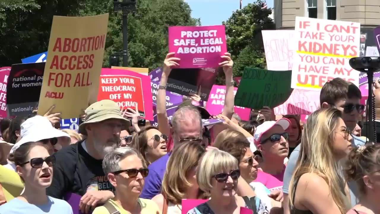 Przeciwnicy zaostrzenia prawa aborcyjnego demonstrowali przed Sądem Najwyższym w Waszyngtonie