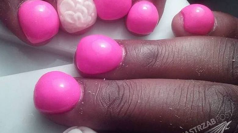 Bubble nails - bąbelkowe paznokcie