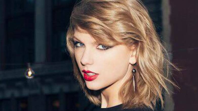 Taylor Swift 

Fotografia: screen z Facebook.com