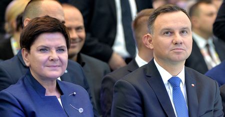 Beata Szydło może stanąć na czele sztabu Andrzeja Dudy. "Drużyna pierścienia znowu razem"