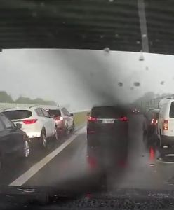 "Parkowanie na A2". Ten film jest już hitem w sieci