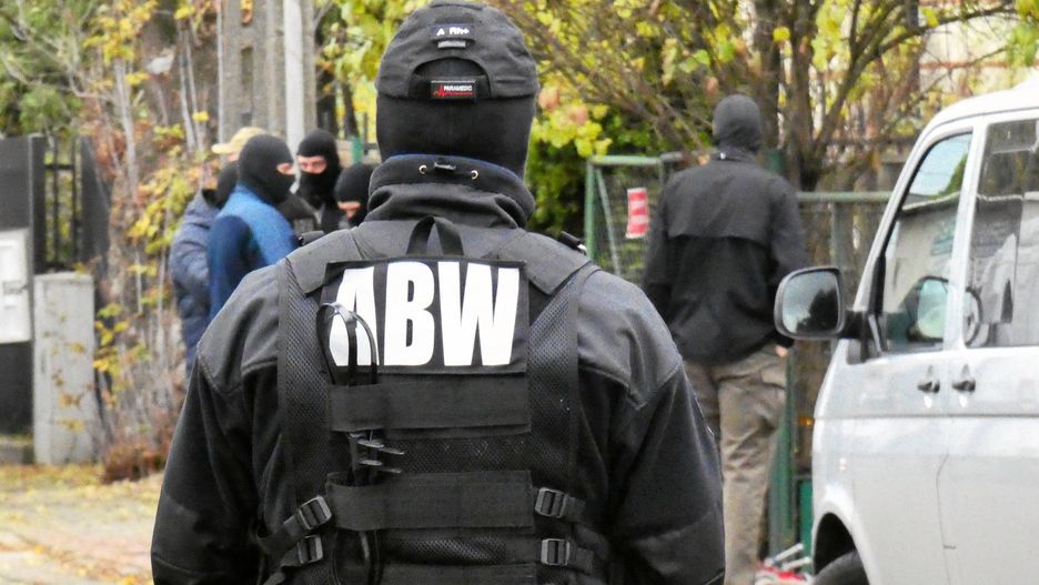 Funkcjonariusze ABW zatrzymali w Warszawie i Szczecinie dwie osoby