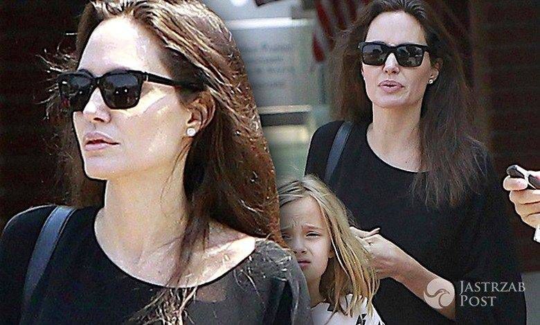 Angelina Jolie bez makijażu i stanika na zakupach z dziećmi. Czarny wyszczupla? Nie w jej przypadku