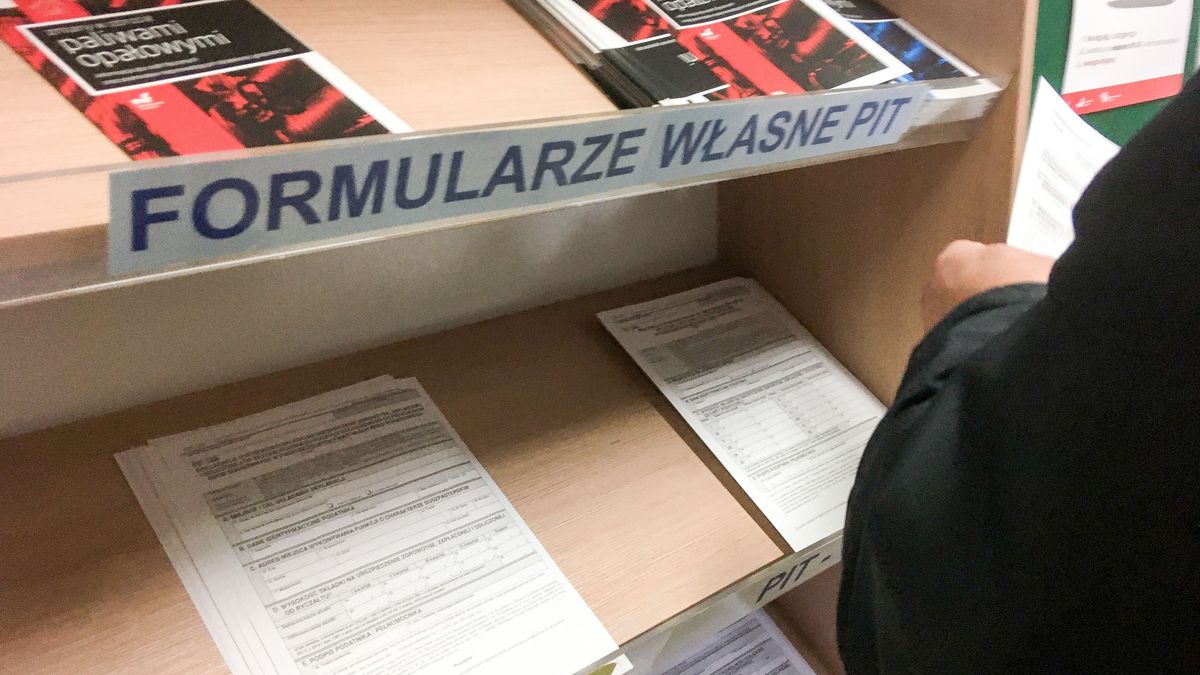 Ostatnie dni, by złożyć w skarbówce PIT-28.