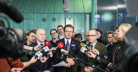 Izba Dyscyplinarna SN zajmuje się sprawą sędziego Juszczyszyna. "To nie jest posiedzenie sądu"
